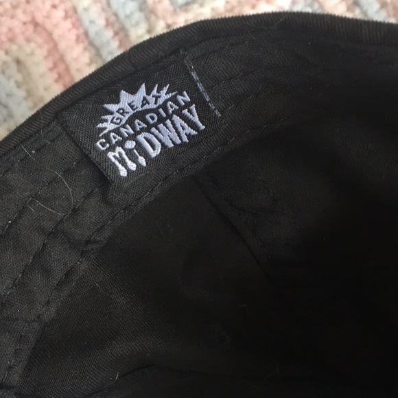 NWOT Great Canadian Midway Niagara Falls Black Unisex - Picture 4 of 9